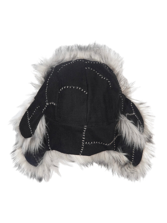 Aki’s Gallery x UW Trapper Hat (black)